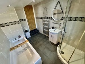 Photo 17- click for photo gallery